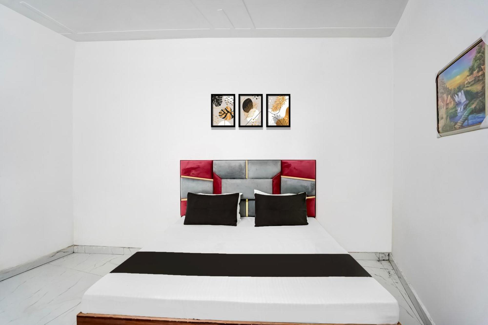 Super Hotel O Burari Új-Delhi Kültér fotó