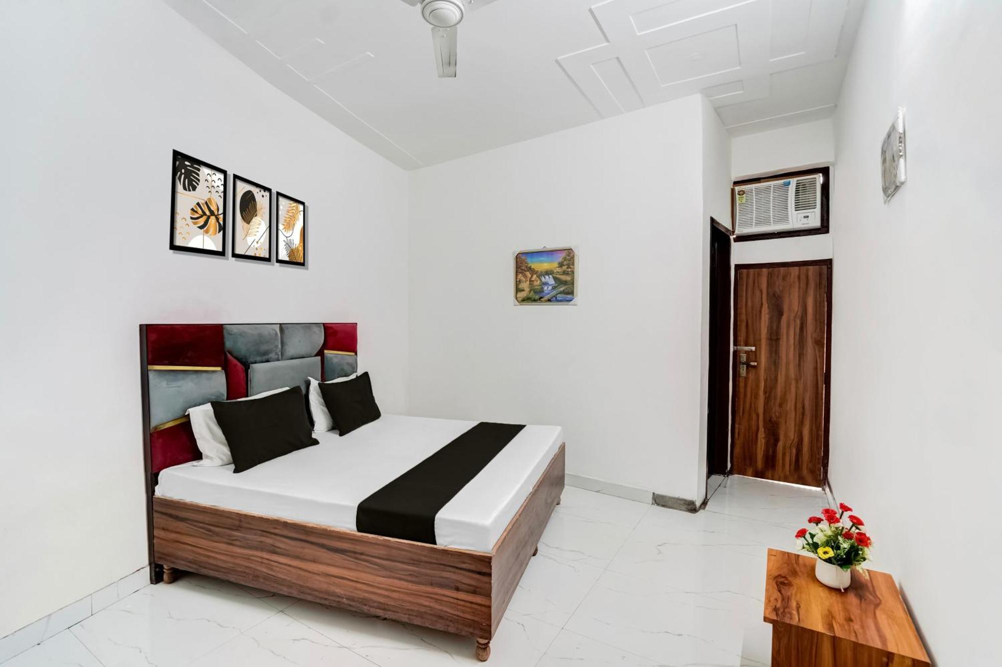 Super Hotel O Burari Új-Delhi Kültér fotó