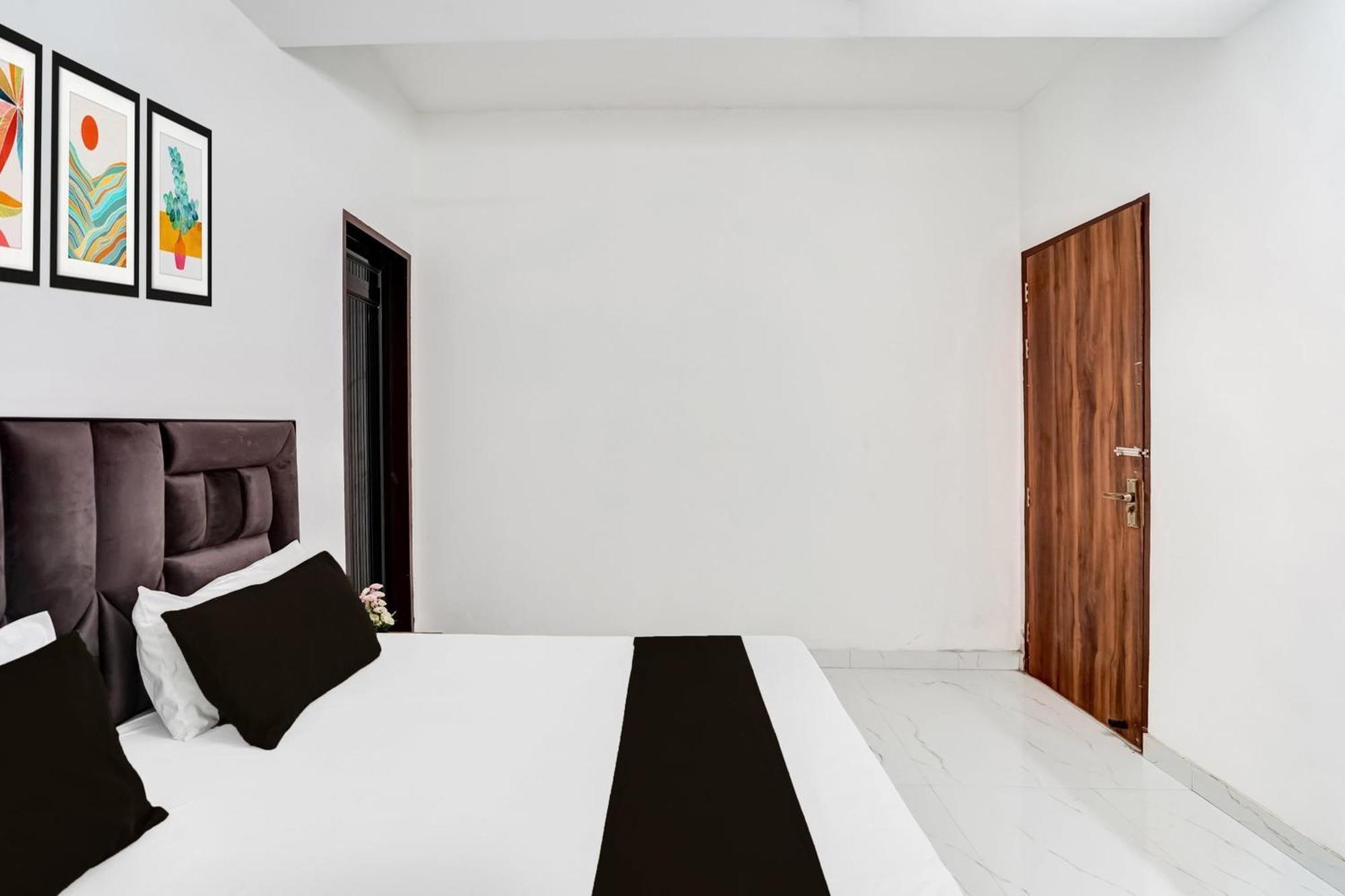 Super Hotel O Burari Új-Delhi Kültér fotó